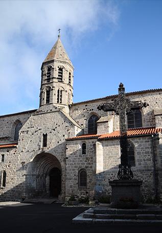 L'église de Saugues en Haute-Loire