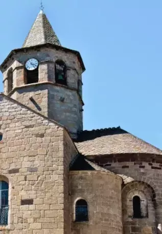 AdobeStock Eglise de Nasbinals
