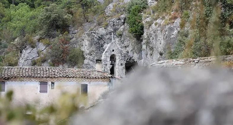 Chapelle sur le chemin de Saint-Guilhem