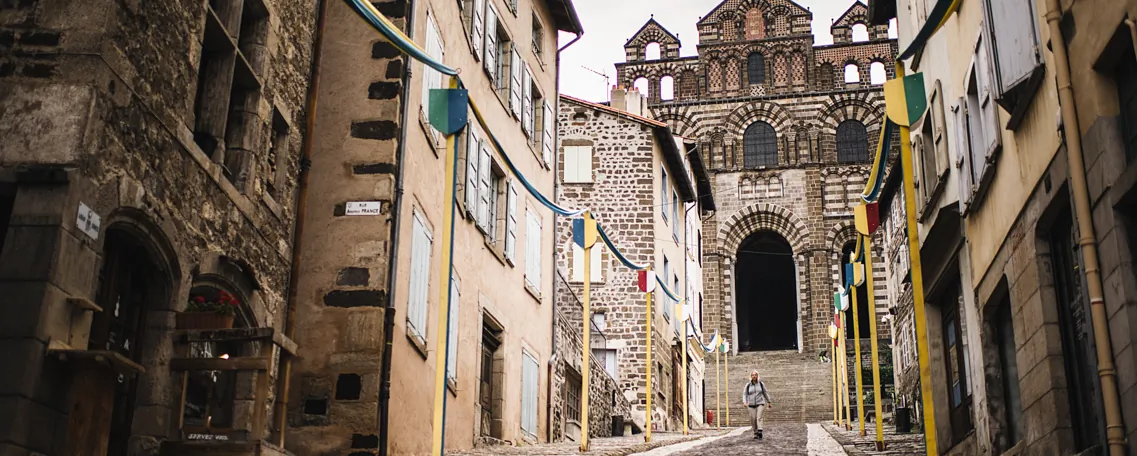 TVattard Cathédrale du Puy-en-Velay