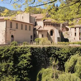 saint-guilhem-le-desert