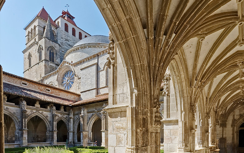 Le cloître de la cathédrale de Cahors - AdobeStock - JPBounine