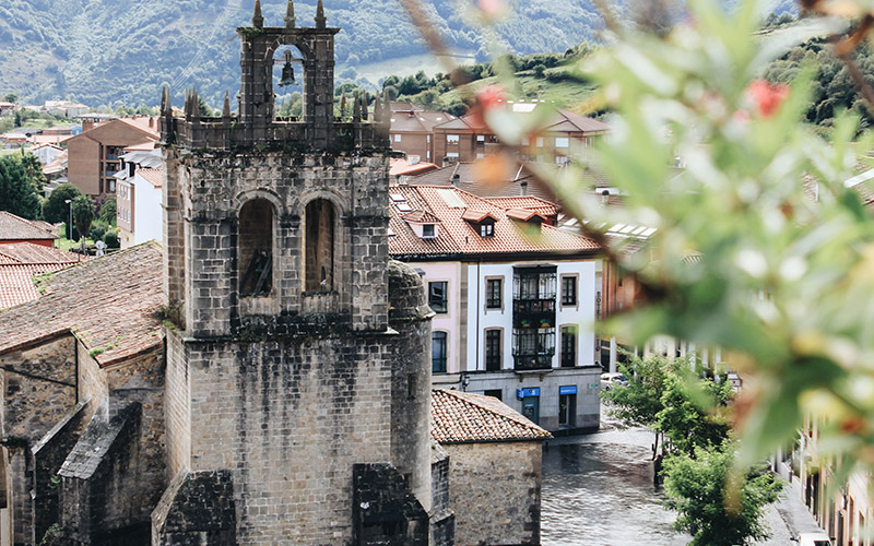 Eglise de Salas sur le camino Norte - SDelaunay