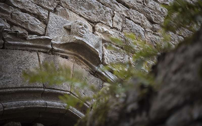 Détails sur les murs de Villefranche-de-Rouergues - TVattard