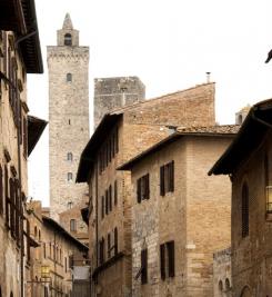 Rue de San-Gimignano