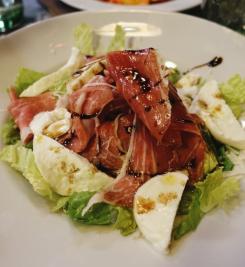 Assiette de jambon italien