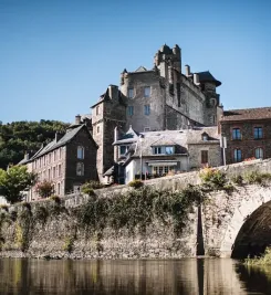 village-estaing