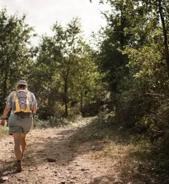 Pèlerin sur le chemin de Compostelle