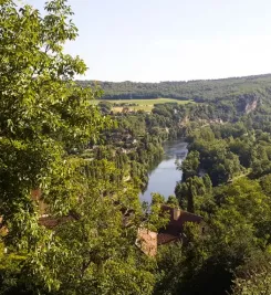 Vue sur Saint-Cirq-Lapopie