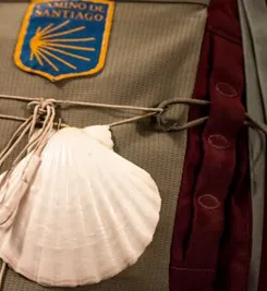 Sac à dos de pèlerin, chemin de Saint-Jacques-de-Compostelle