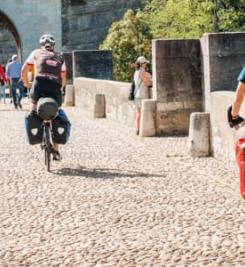 Le pont valentré de Cahors à vélo