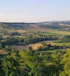 Paysage entre Conques et Toulouse