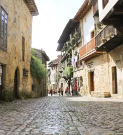 Visite de la vieille ville de Santillana Del Mar