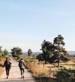 Pèlerine sur le Chemin de Compostelle