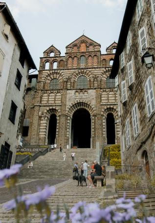 le puy en velay-aline warie