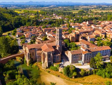 Vue sur la commune de Rieux-Volvestre