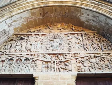 conques-fronton