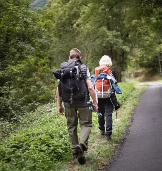 Randonneurs sur le chemin de Compostelle